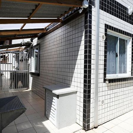 Residencial Adolfo - Mestre Naro 邦比尼亚斯 外观 照片
