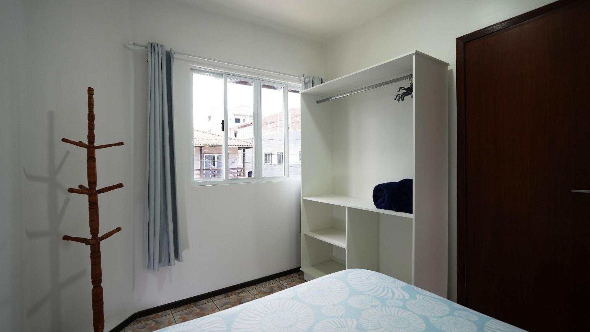 Residencial Adolfo - Mestre Naro 邦比尼亚斯 外观 照片